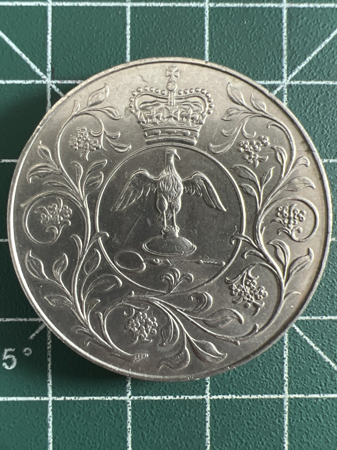 泡泡堂微拍第166幕硬币捡漏可累计专场👿👿，累计满二十元包邮，接受代拍业务 英国1克朗纪念币