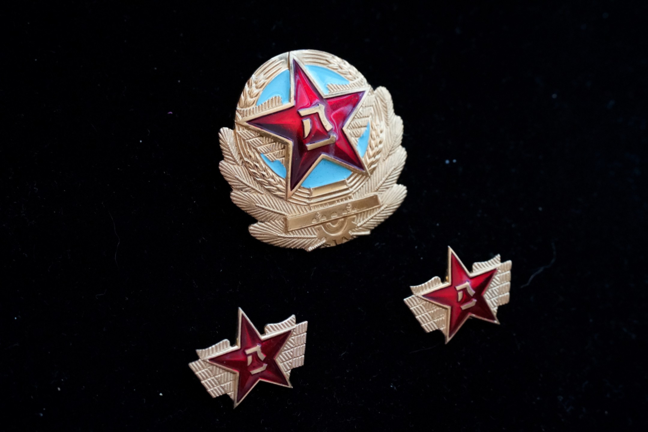 全场0起0押金！大陆勋赏俱乐部第三期拍卖 1987款空军配饰一组