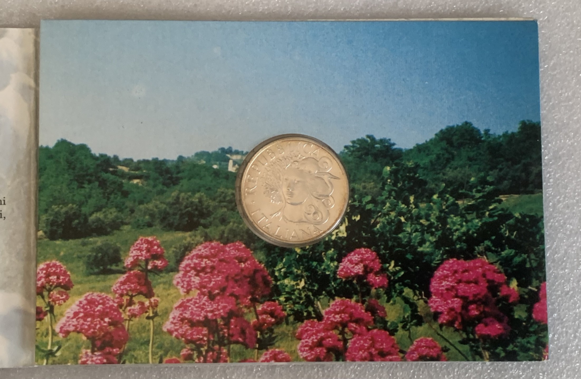 瓶子🏺第93期拍卖会  意大利1994年1000里拉普制纪念银币卡装 女神与动物