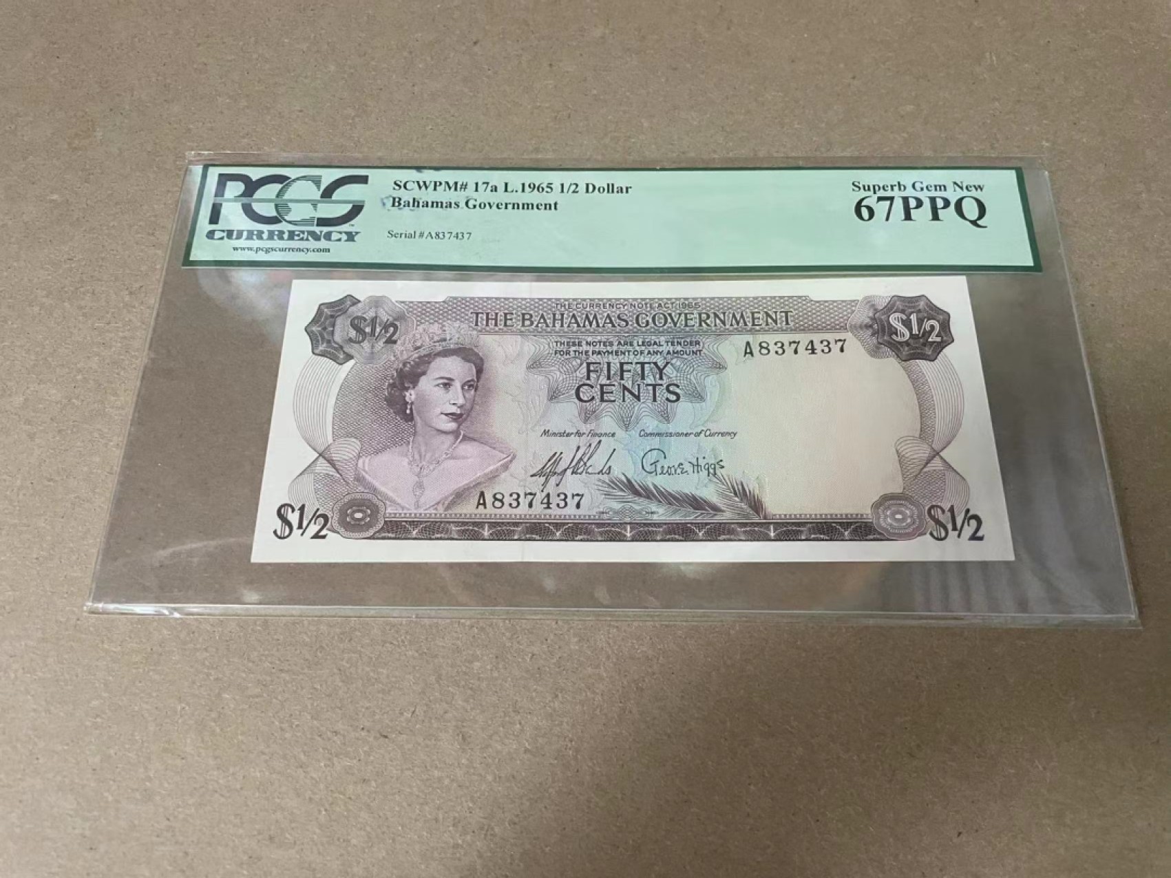 【Blue Auction】✨世界纸币精拍第327期——莫总专场XXI 【初版】巴哈马 1965年1/2元 PCGS67EPQ 彩背 女王