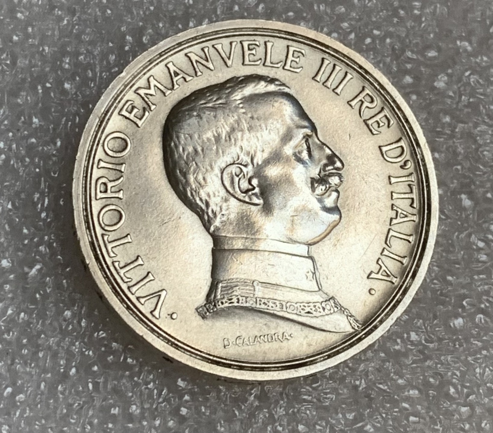 瓶子🏺第93期拍卖会  意大利1915年马拉车2里拉银币