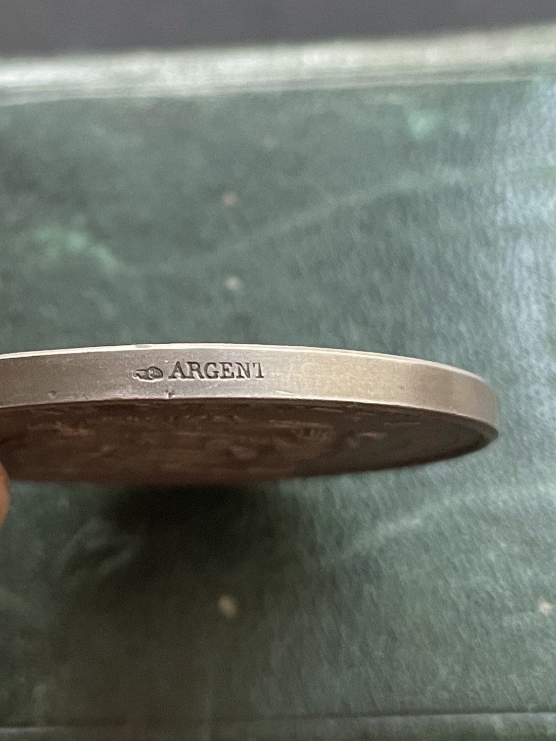 欧洲章牌-拍卖第23场 A.Bertrand～法国农业原盒银奖章