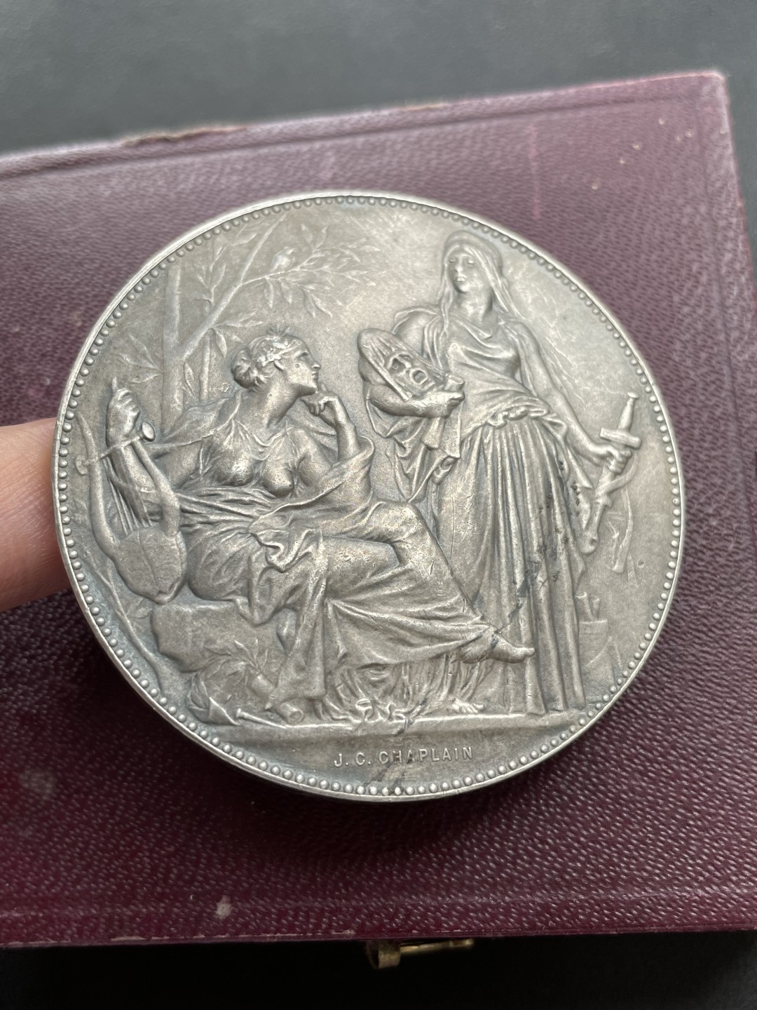 欧洲章牌-拍卖第23场 J.C.Chaplain～1902年法国国立音乐学院原盒银章