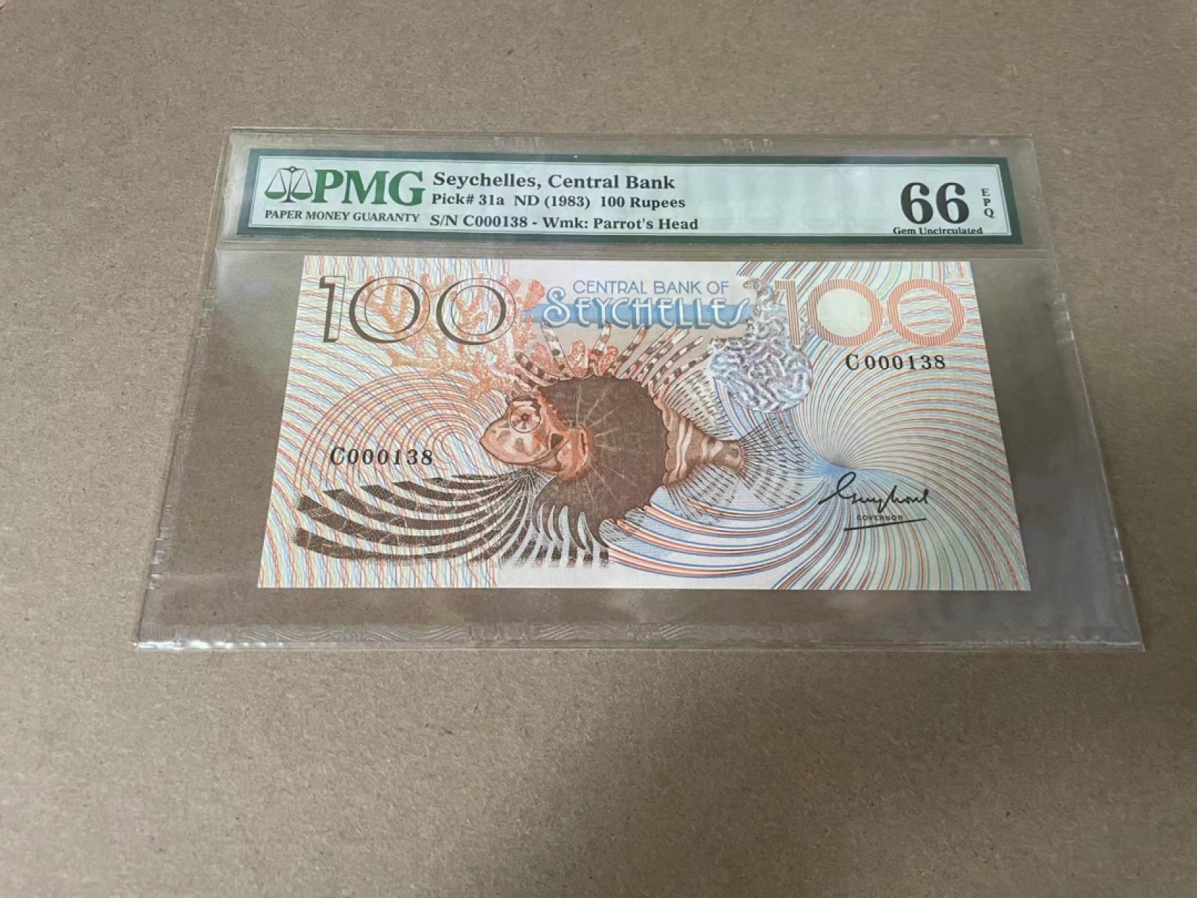 【Blue Auction】✨世界纸币精拍第327期——莫总专场XXI 【138小号】塞舌尔 1983年100卢比 PMG66EPQ 