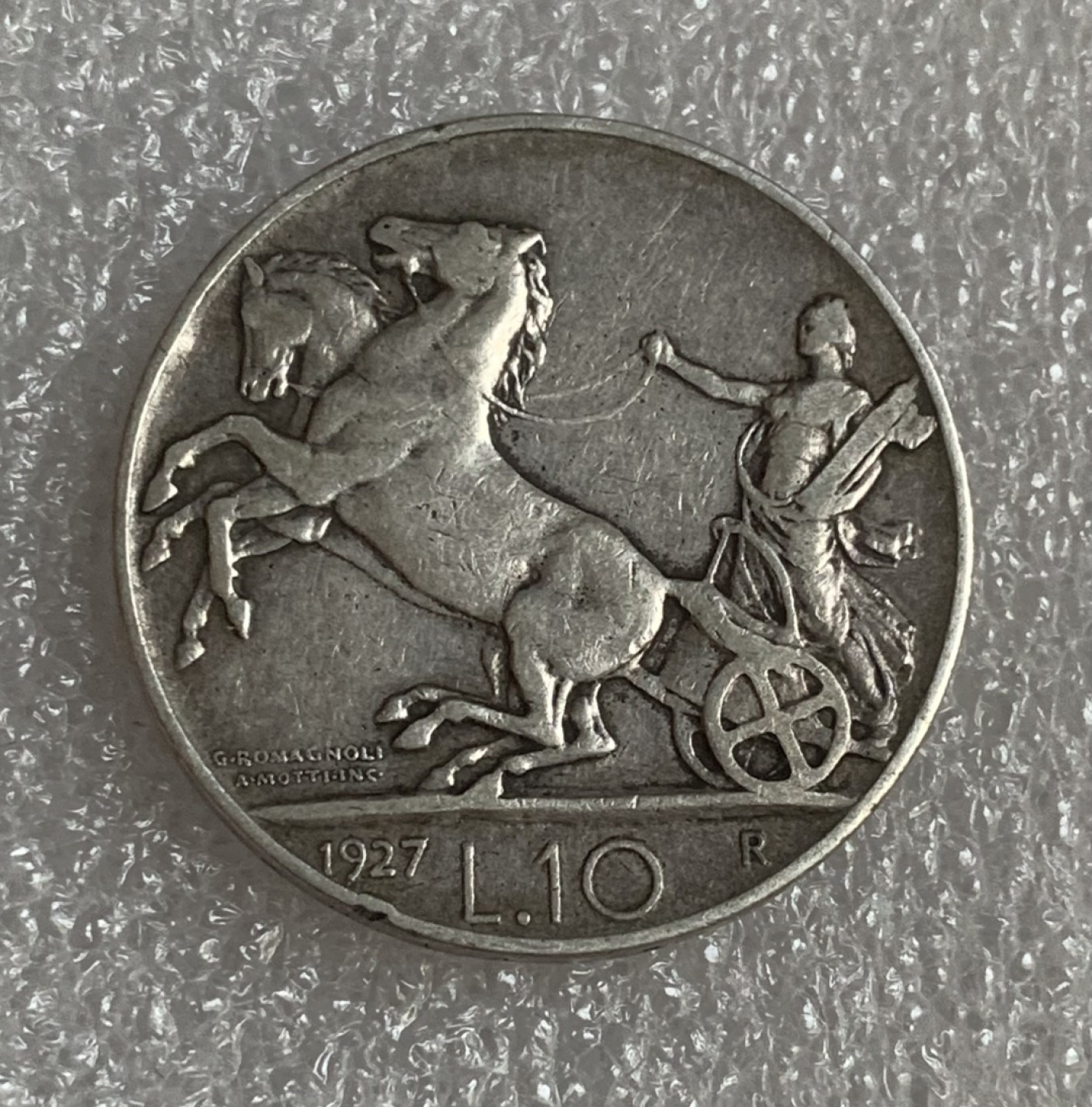 瓶子🏺第93期拍卖会  意大利1927年马车10里拉银币  伊曼纽尔三世