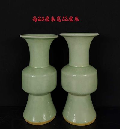 宋代钧窑开片花瓶一对！ - 宋代钧窑开片花瓶一对！
