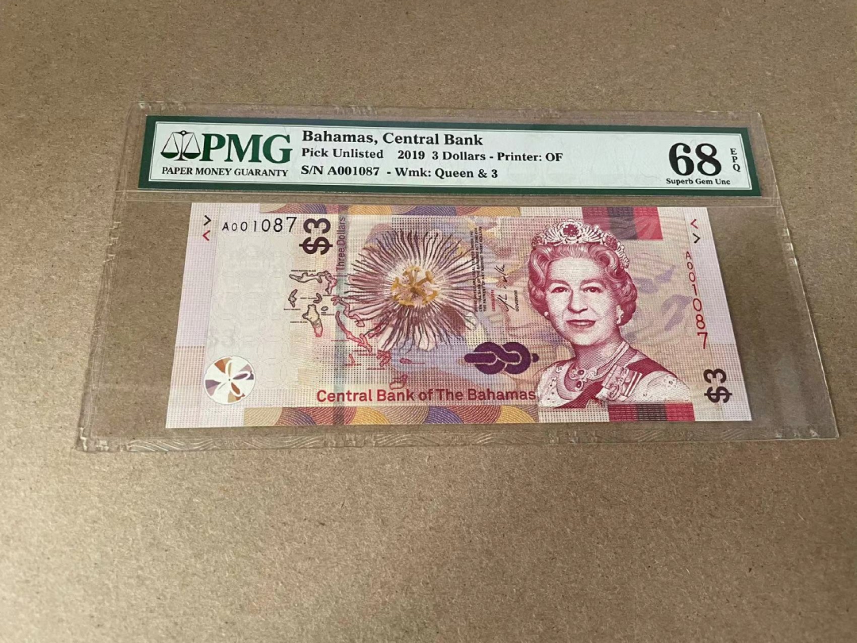 【Blue Auction】✨世界纸币精拍第327期——莫总专场XXI 【A冠千位小号】巴哈马 2019年3元 PMG68EPQ 高分 女王