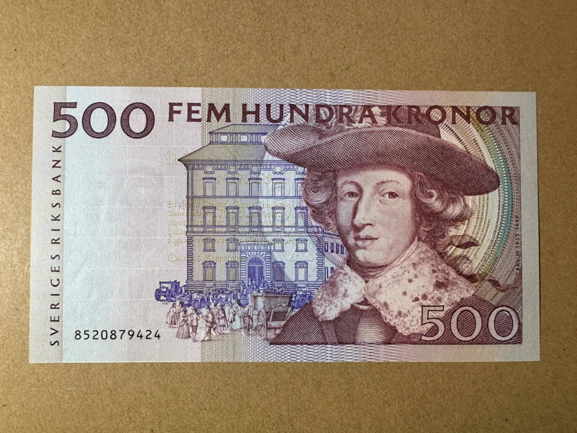 《张总朋友收藏》103期—外币高货 苏格兰硬货&女王精品 瑞典500克朗 UNC 红卡尔初版 背面底部有些荧光