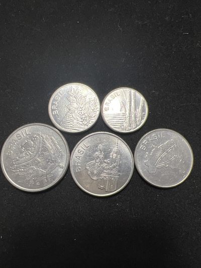 飞翔风筝第二场拍 - 巴西硬币5枚
