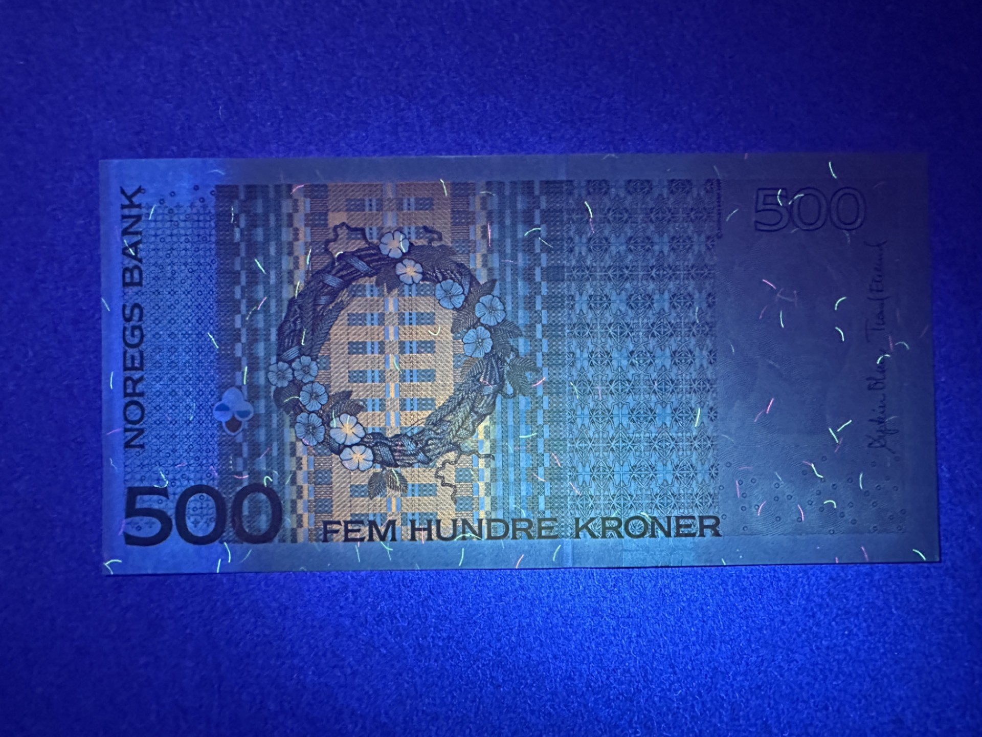 《张总朋友收藏》103期—外币高货 苏格兰硬货&女王精品 挪威500克朗 UNC 挪威小说家西格丽德·温塞特