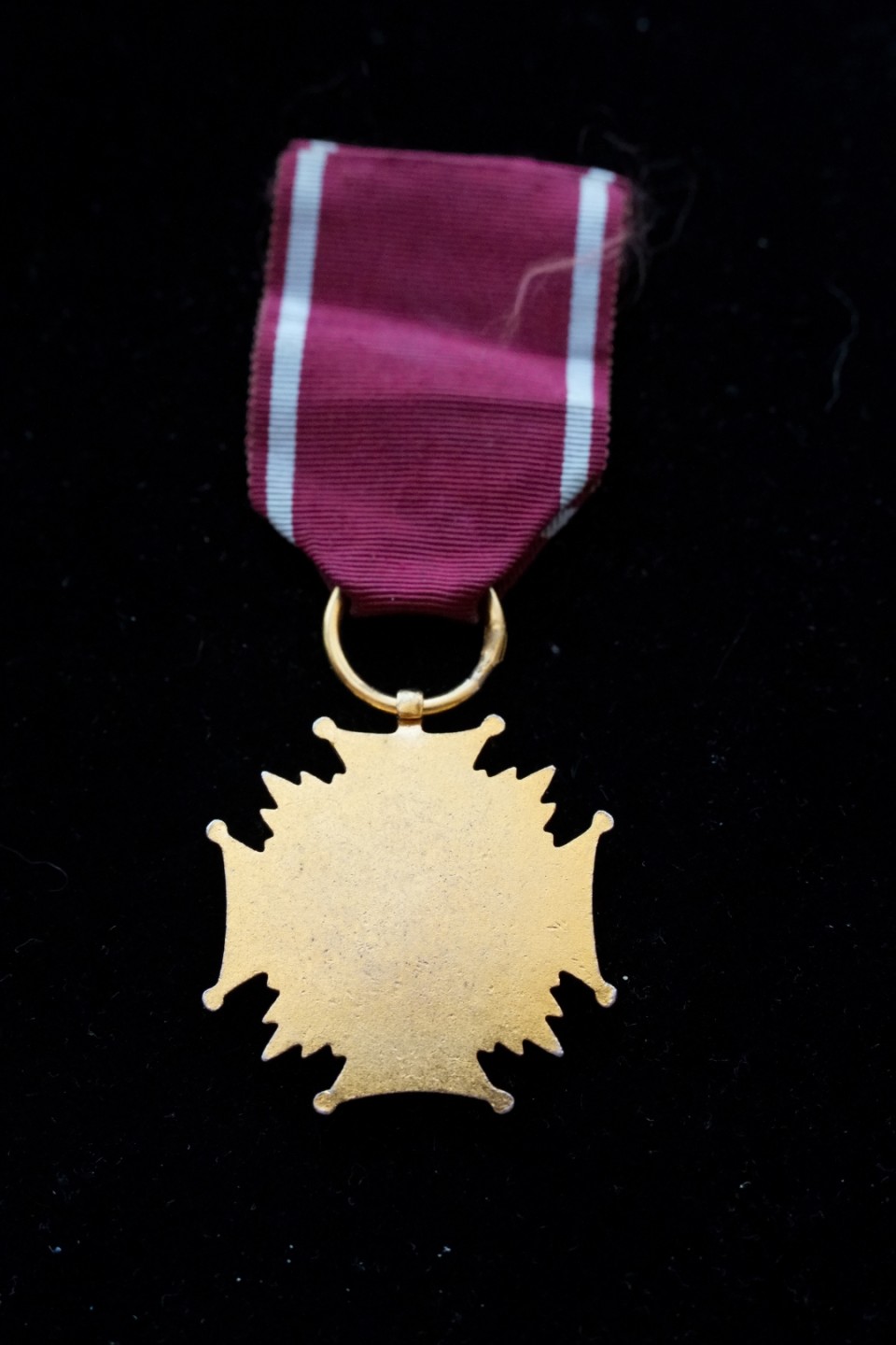 全场0起0押金！大陆勋赏俱乐部第三期拍卖 波兰人共早期版金级十字功勋勋章（珐琅有损）