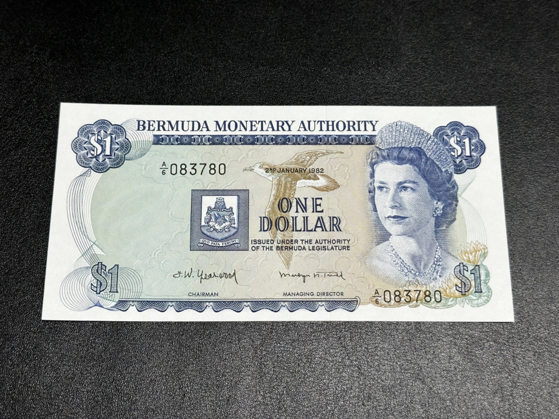 《外钞收藏家》第二百七十一期（连拍第二场） 1982年百慕大1镑  全新UNC
