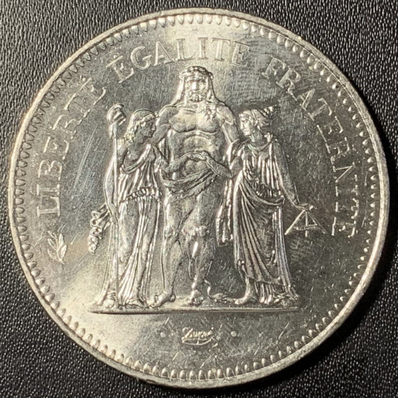 紫瑗钱币——第273期拍卖 法国 1979年 大力神 50法郎 30克 0.9银 UNC