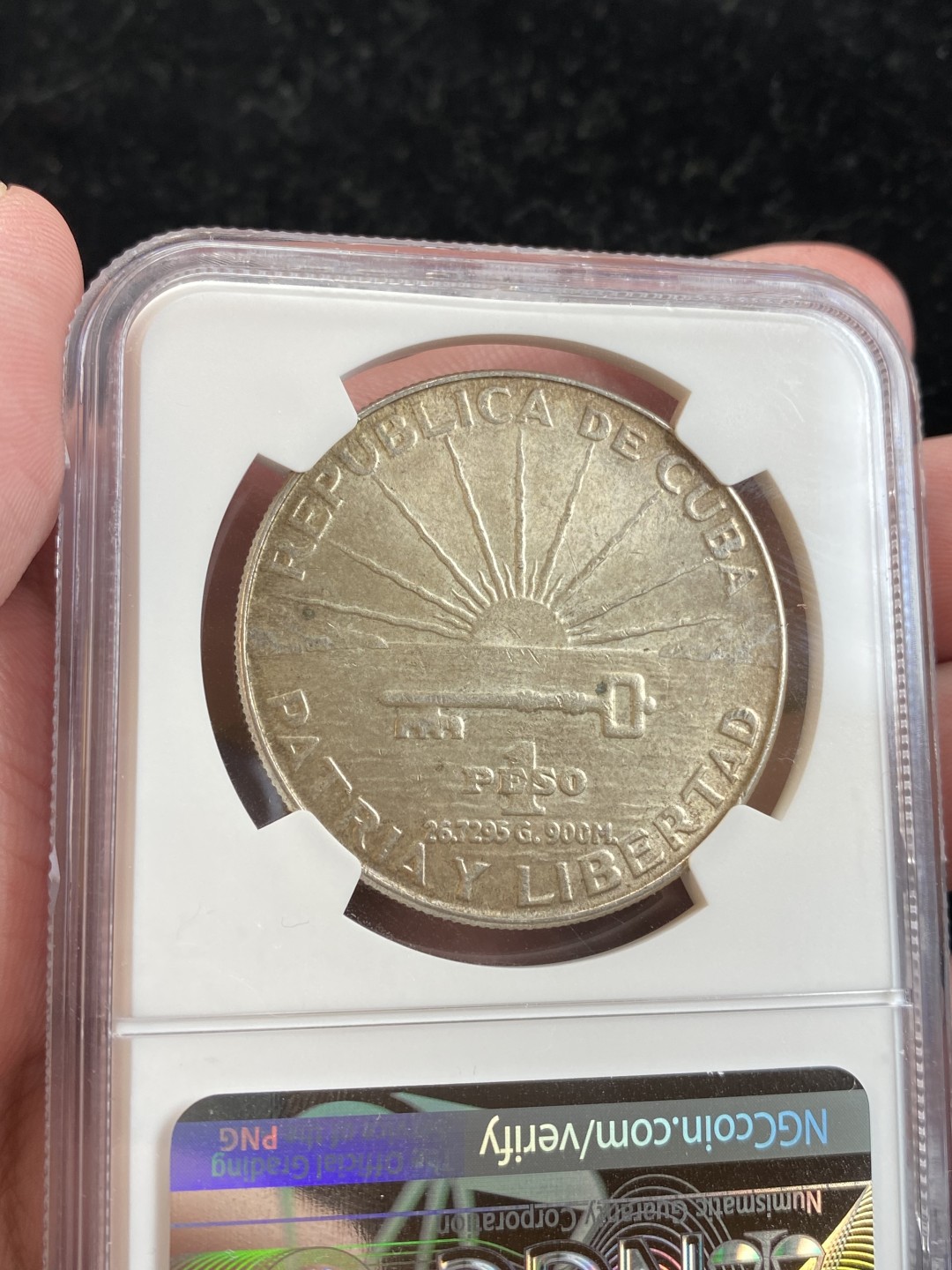 万国钱币拍卖第009期（万国白金之夜） NGC MS62 1963古巴何塞马蒂1比索银币，经典品种，通货常见，好品难得。