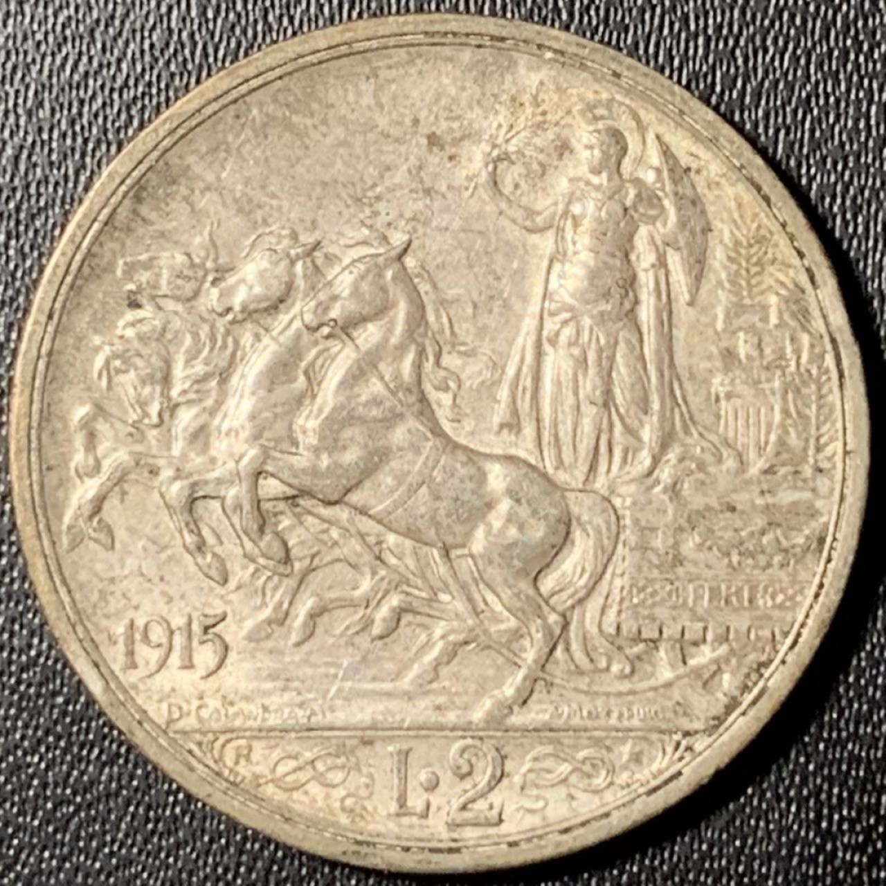 紫瑗钱币——第273期拍卖 意大利 1915年 伊曼纽尔三世 马拉车 2里拉 10克 0.835银