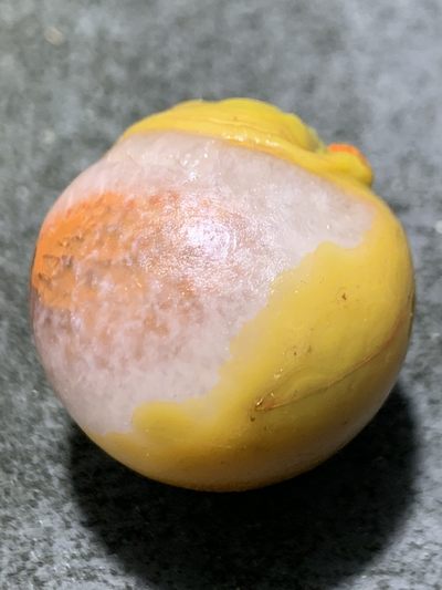 精美亚光冰飘糖心料战国红玛瑙手工俏色巧雕灯笼鱼珠子一颗！ 精美亚光冰飘糖心料战国红玛瑙手工俏色巧雕灯笼鱼珠子一颗！