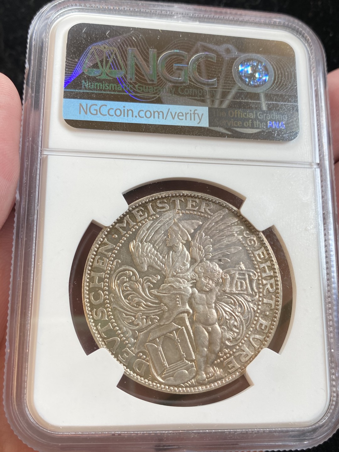 万国钱币拍卖第009期（万国白金之夜） NGC MS64 1928德国画家丢勒银章，卡尔哥茨设计，好品好状态。