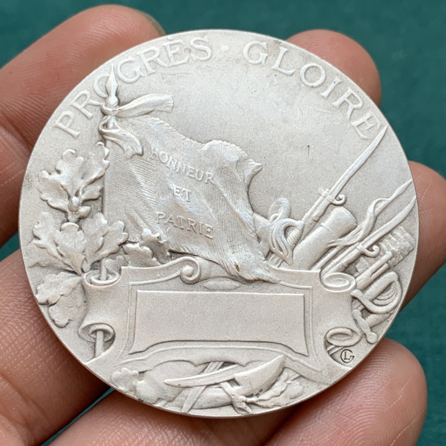 《竞宝斋》第169场-周日，周一2场 (全场包邮) 法国 1910 保卫法兰西 镀银铜章 50mm 53.3克 大规格