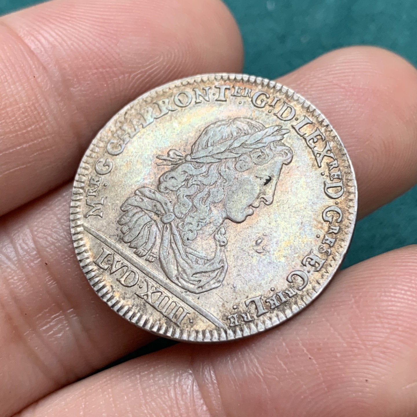 《竞宝斋》第169场-周日，周一2场 (全场包邮) 1660年 法国，路易十四青年头像，法兰西岛城镇，银质圆形代币