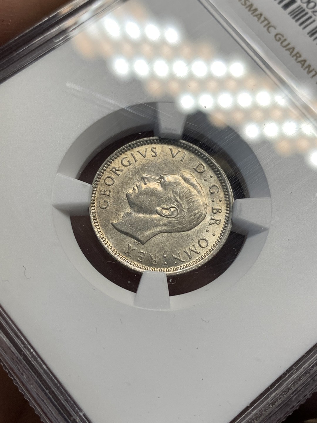 《竞宝斋》第169场-周日，周一2场 (全场包邮) NGC-MS62 英国1942年 乔六6便士 原光好品