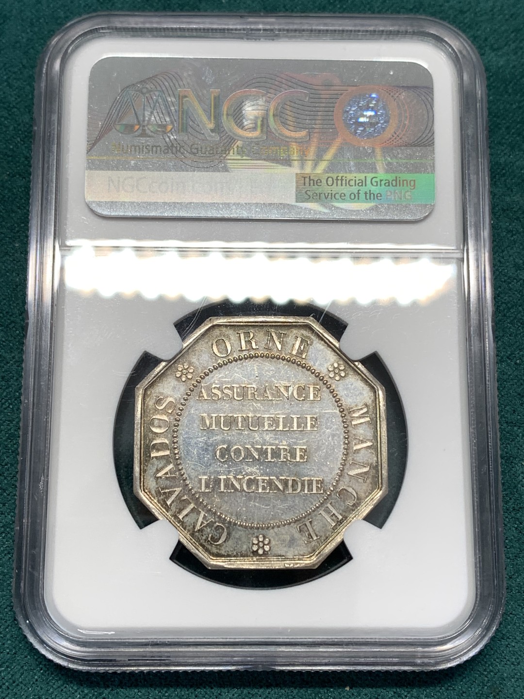 《竞宝斋》第169场-周日，周一2场 (全场包邮) NGC MS64 19世纪法国火灾保险公司八角银质代用币 早期蜜蜂边铭 顶级品相状态