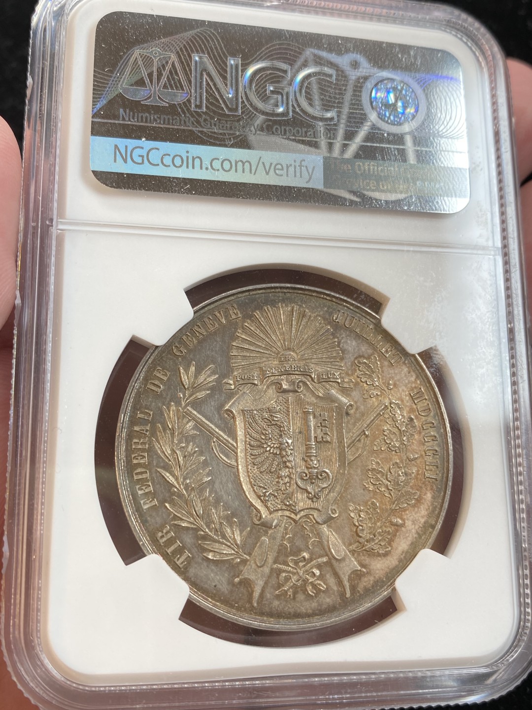 万国钱币拍卖第009期（万国白金之夜） NGC MS63 1851瑞士日内瓦射击节女神银章，原味五彩，镜面底板。