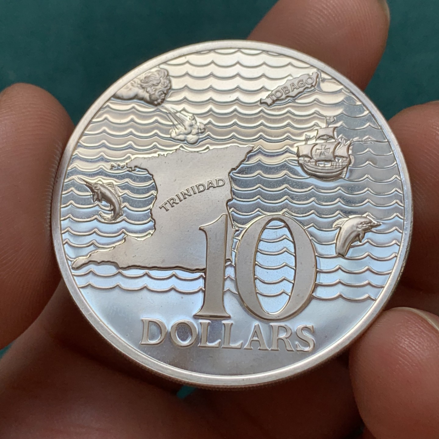 《竞宝斋》第169场-周日，周一2场 (全场包邮) 特立尼达和多巴哥 1976年 10元精制大银币，925银，直径42mm，重量35g