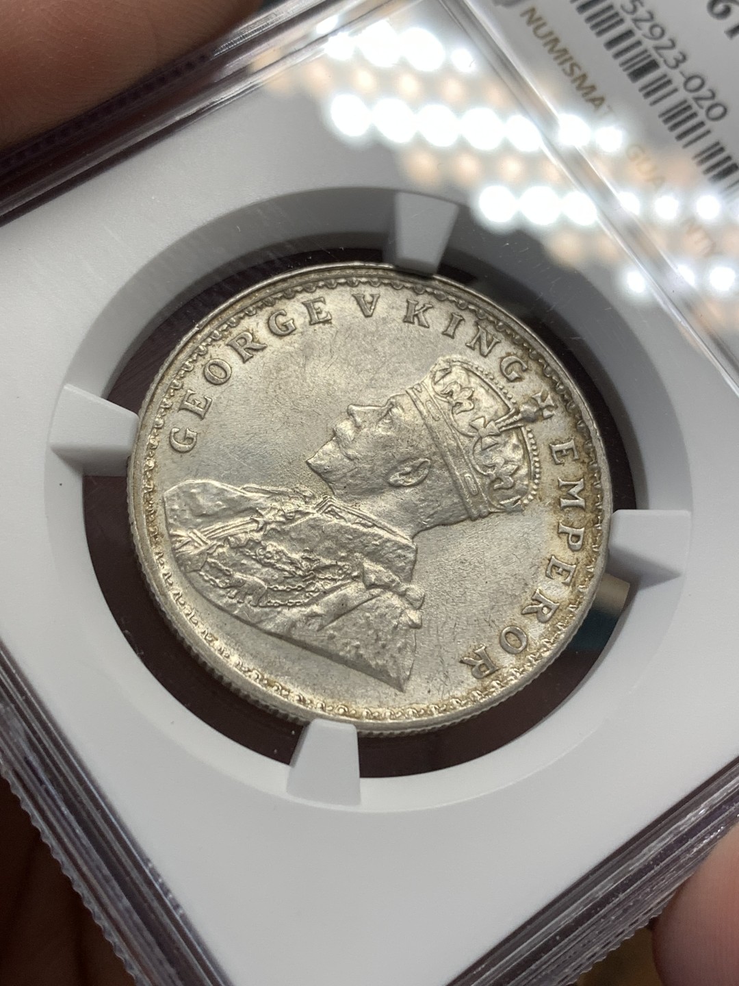 《竞宝斋》第169场-周日，周一2场 (全场包邮) NGC-MS61 英属印度 1916c 乔治五世1卢比银币  潜力品种