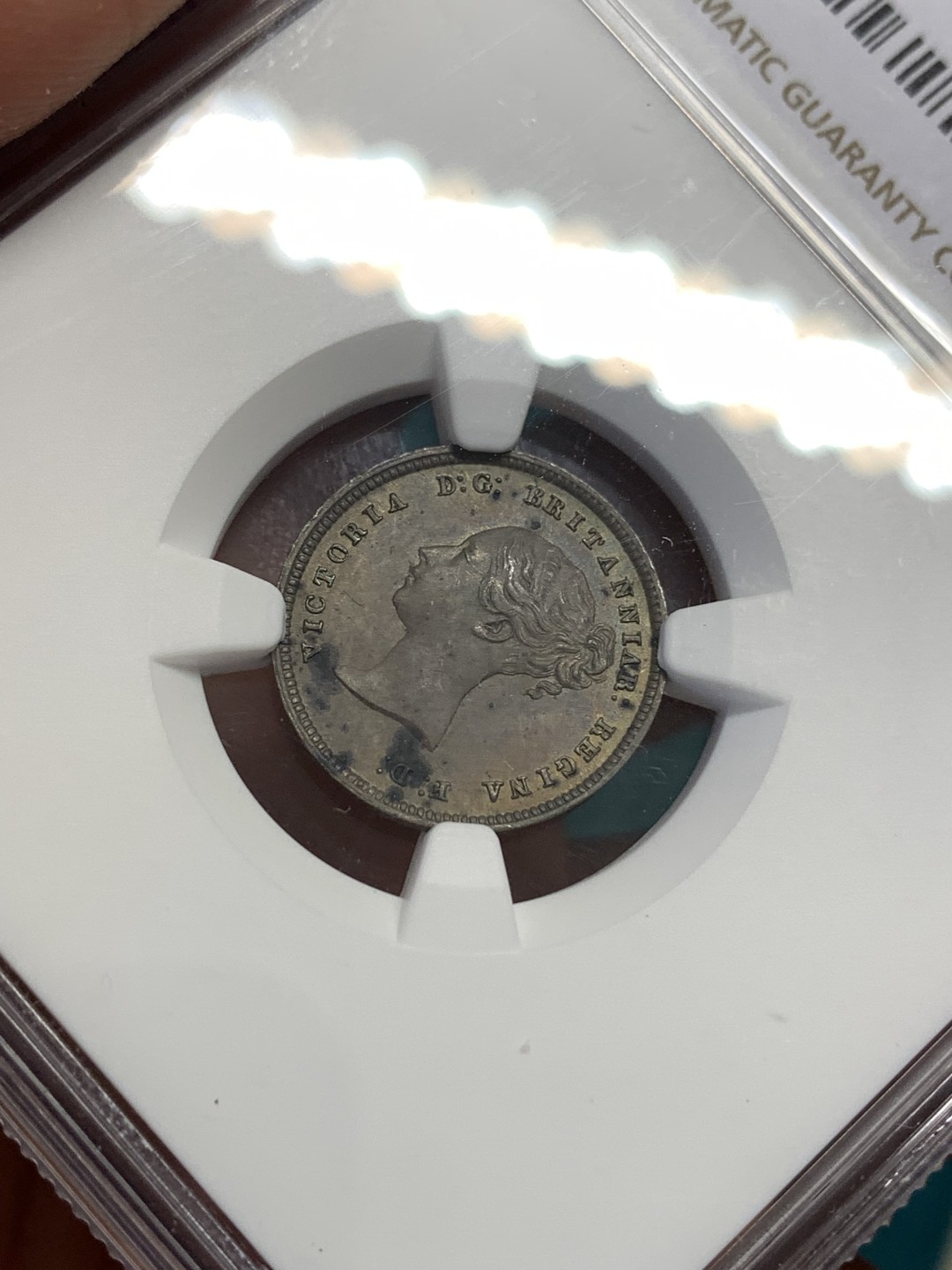 《竞宝斋》第169场-周日，周一2场 (全场包邮) NGC UNC 英国1844年1/2法新 书价很高的一个年份，自然巧克力包浆细节也好