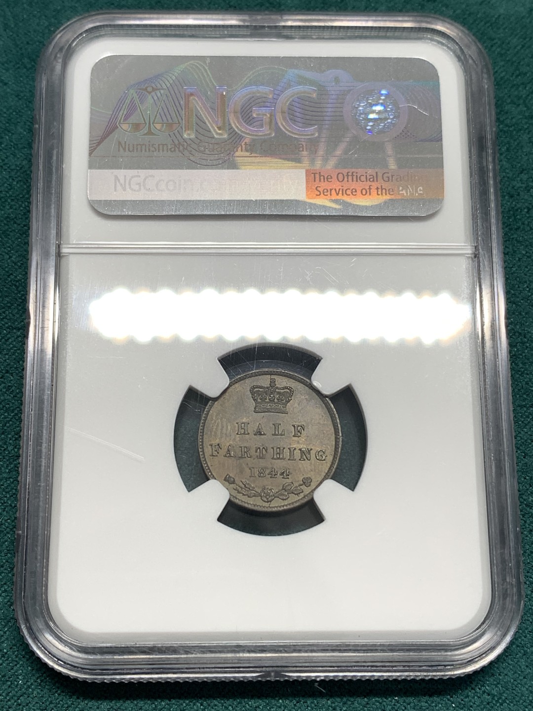 《竞宝斋》第169场-周日，周一2场 (全场包邮) NGC UNC 英国1844年1/2法新 书价很高的一个年份，自然巧克力包浆细节也好