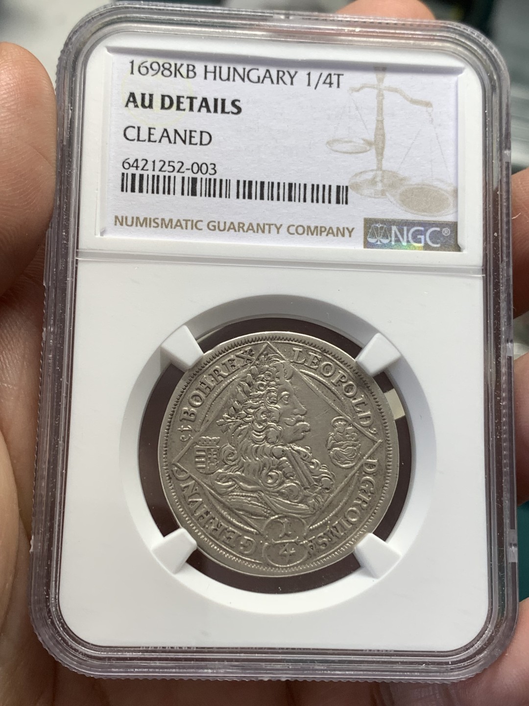 《竞宝斋》第169场-周日，周一2场 (全场包邮) NGC-AUD 神圣罗⻢帝国 1698年 1/4泰勒 匈⽛利克莱姆尼茨⼚ 颇具设计美感 园中有⽅ ⽅中带圆 压印清晰 ⾮常少⻅的品种