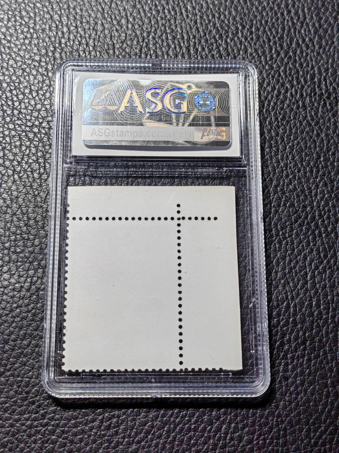 洪涛臻品批发群  精选邮票限时拍卖第二百七十九期 文17知青 4分 ASG90高分OG直角边，文革精品票，90高分比较难得，喜欢不要错过