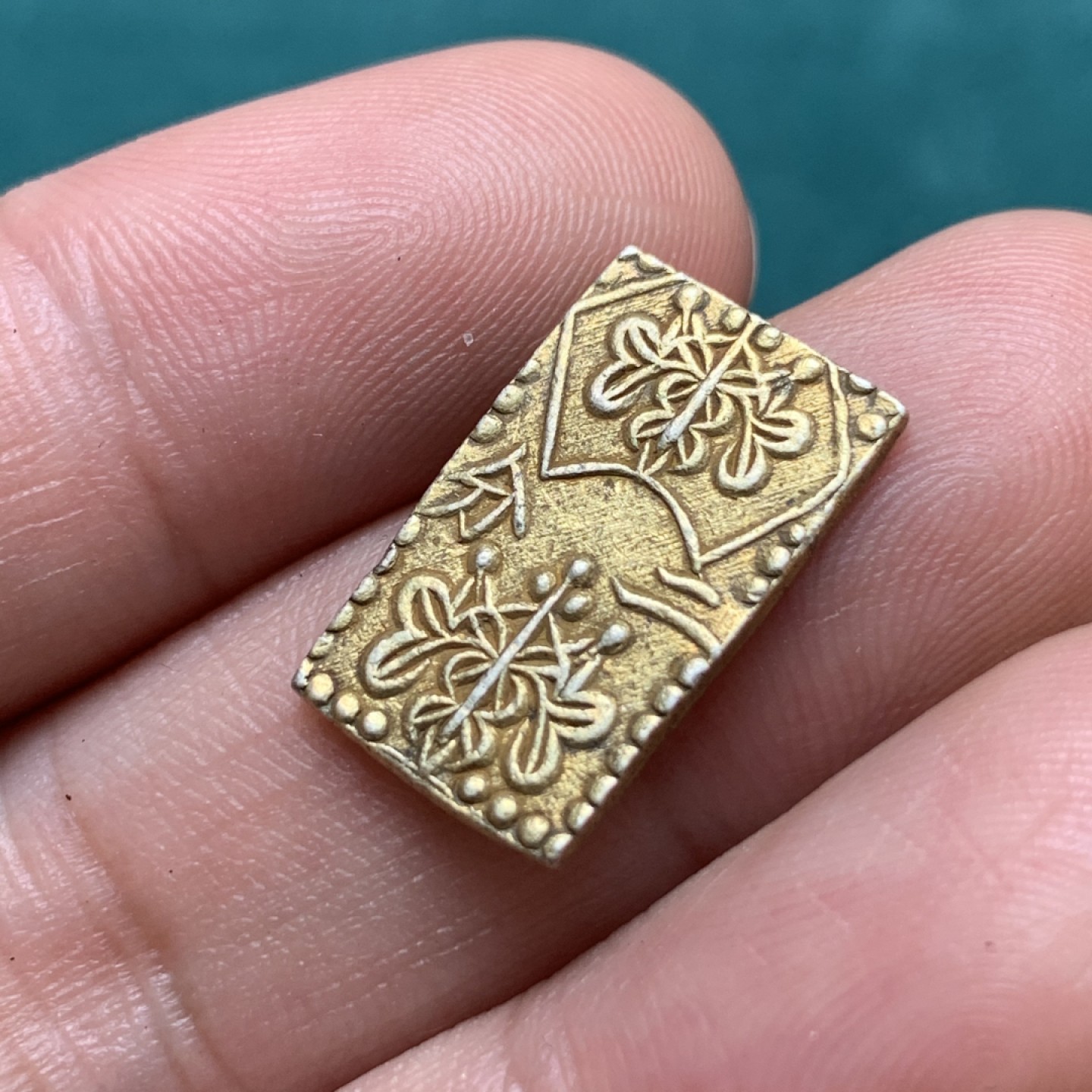 《竞宝斋》第169场-周日，周一2场 (全场包邮) 日本二分金金币，重量3.04g