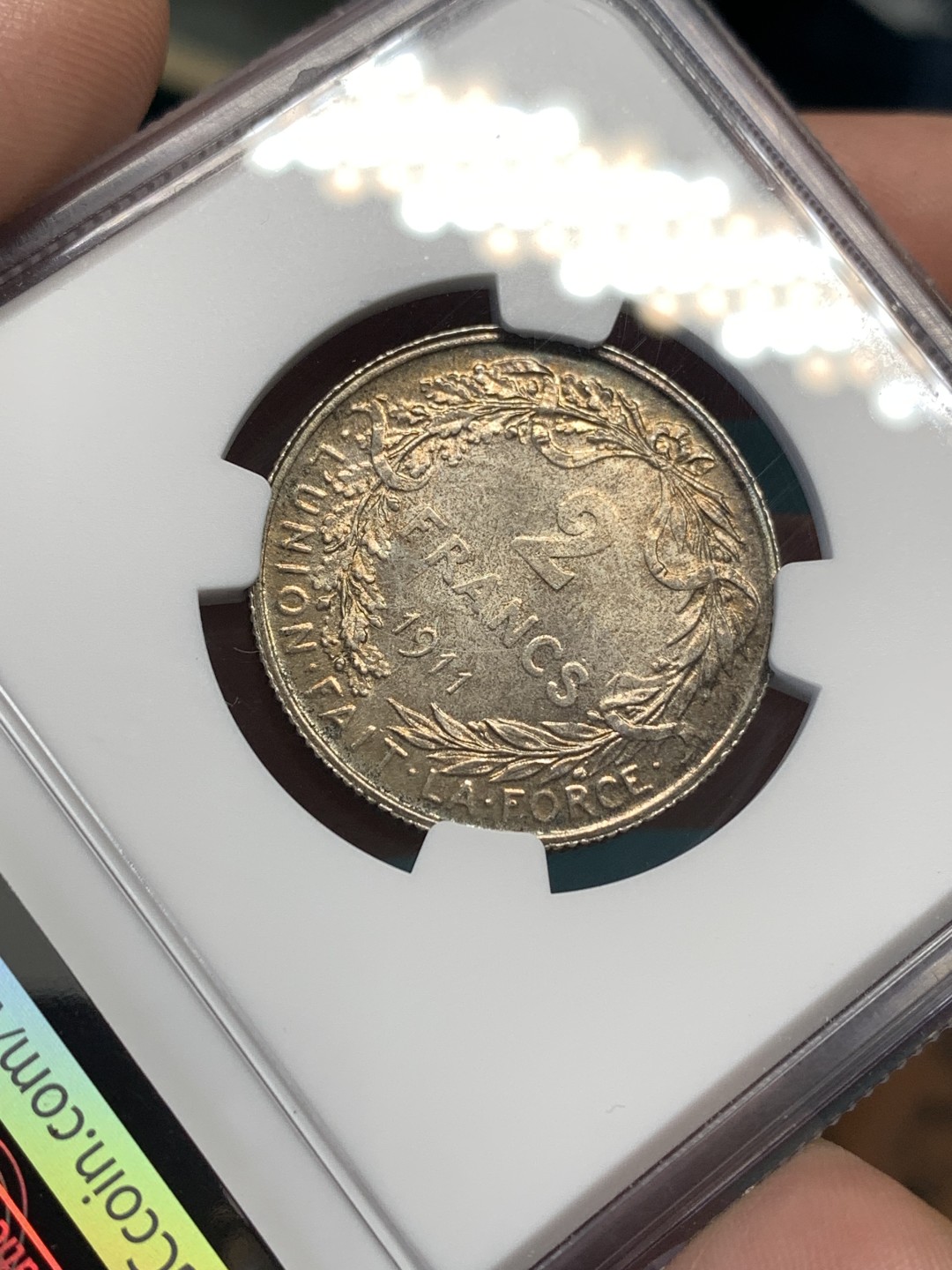 《竞宝斋》第169场-周日，周一2场 (全场包邮) NGC-MS64 比利时1911年 埃尔佩托2法郎银币 环彩包浆 顶级状态