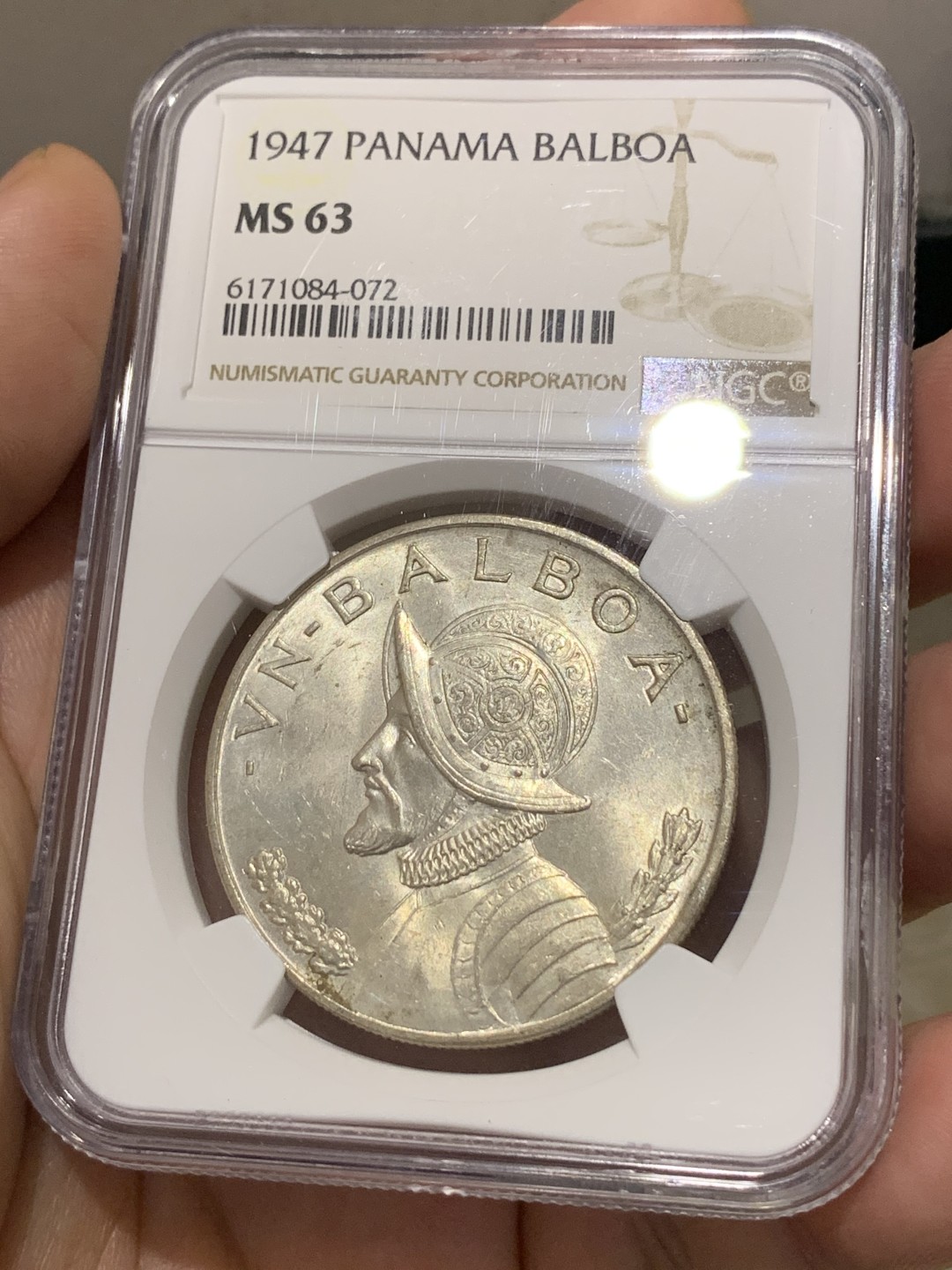 《竞宝斋》第169场-周日，周一2场 (全场包邮) NGC MS63  巴拿马1947年 牛仔美女 1巴尔波阿 大银币 淡彩包浆 暴涨系列