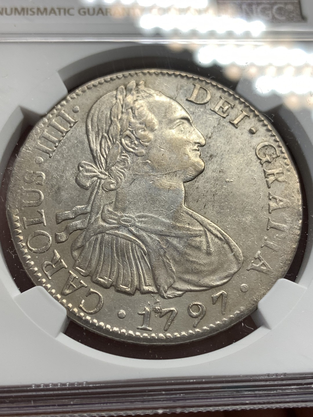 《竞宝斋》第169场-周日，周一2场 (全场包邮) NGC UNC 墨西哥 1797年 卡四 双柱 大银币 早期年份 打制的很不错