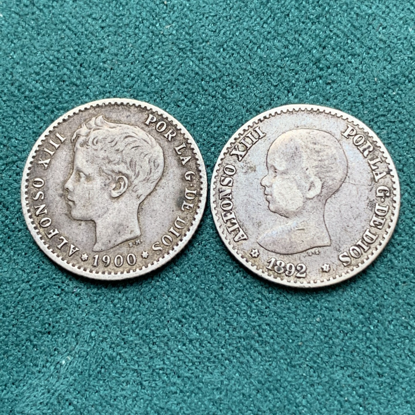 《竞宝斋》第169场-周日，周一2场 (全场包邮) 西班牙银币2枚一组 阿方索十三世 50分银币两个 小孩头+小光头