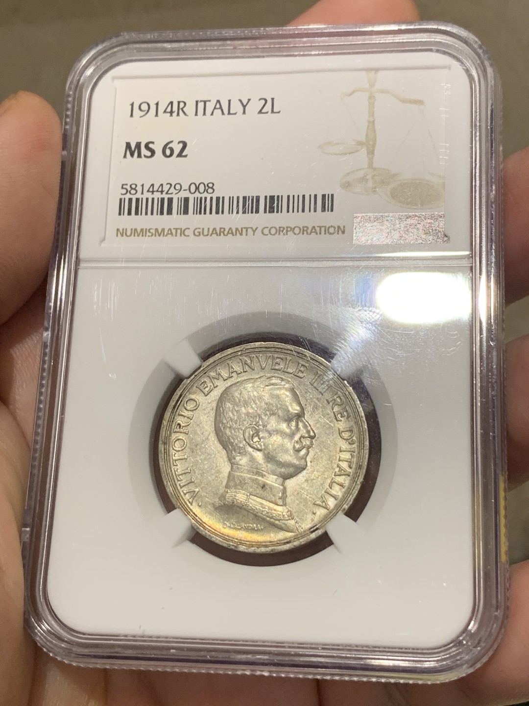 《竞宝斋》第169场-周日，周一2场 (全场包邮) NGC-MS62意大利1914年马车女神2里拉银币 环状彩色包浆