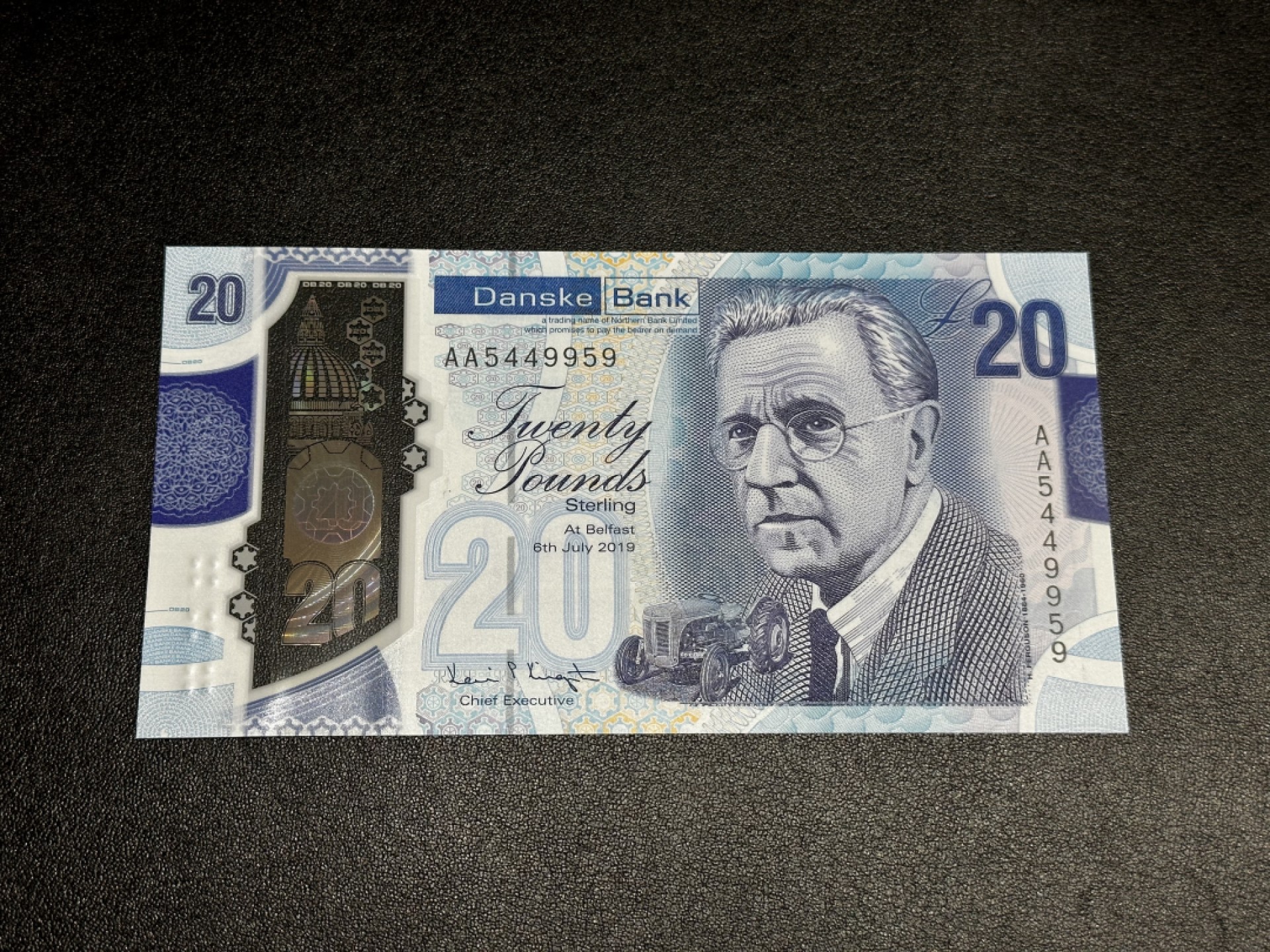 《外钞收藏家》第二百七十二期 2019年丹斯克银行20镑 全新UNC 首发AA冠