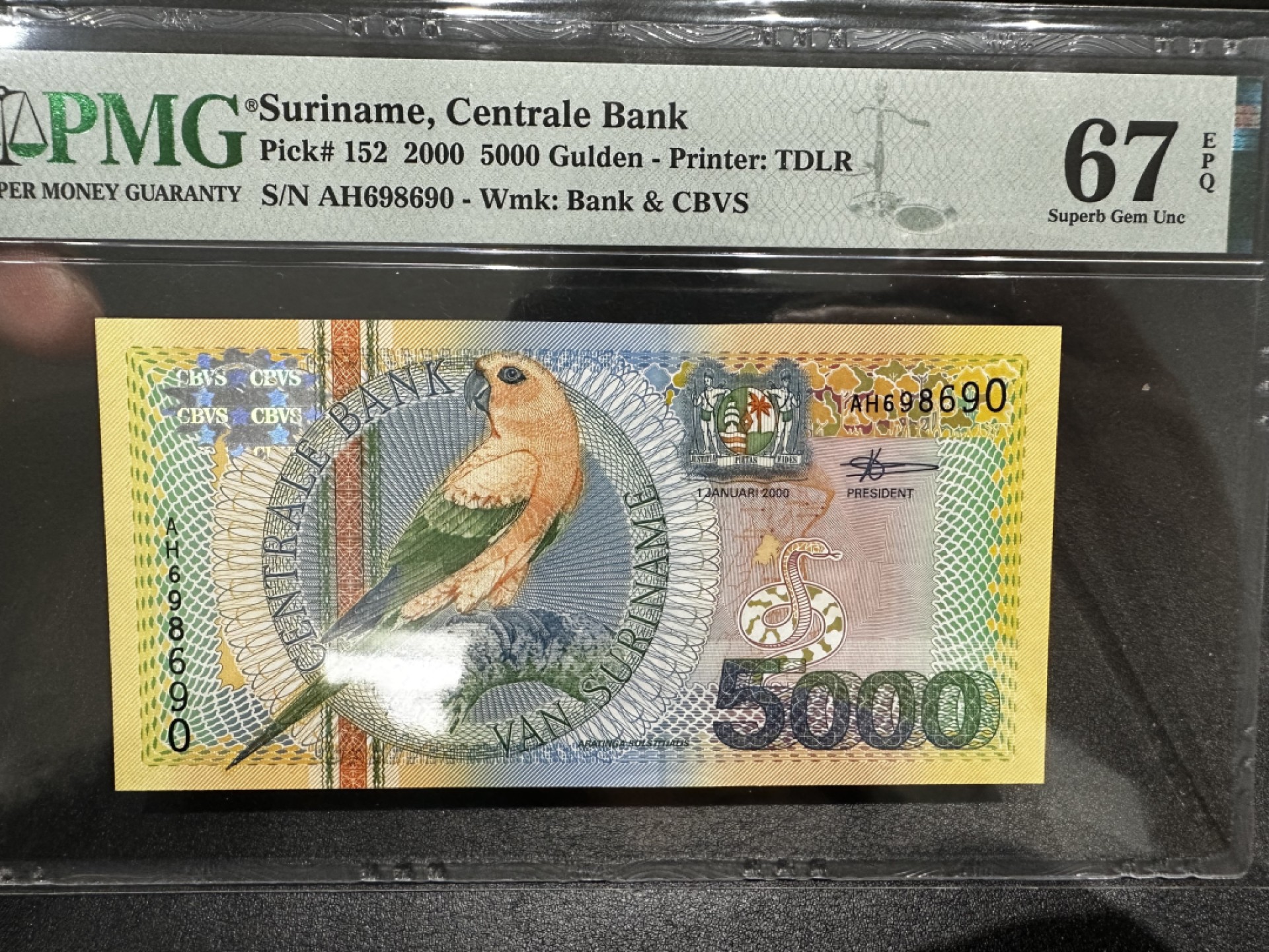 《外钞收藏家》第二百七十二期 2000年苏里南5000盾 PMG67 无47