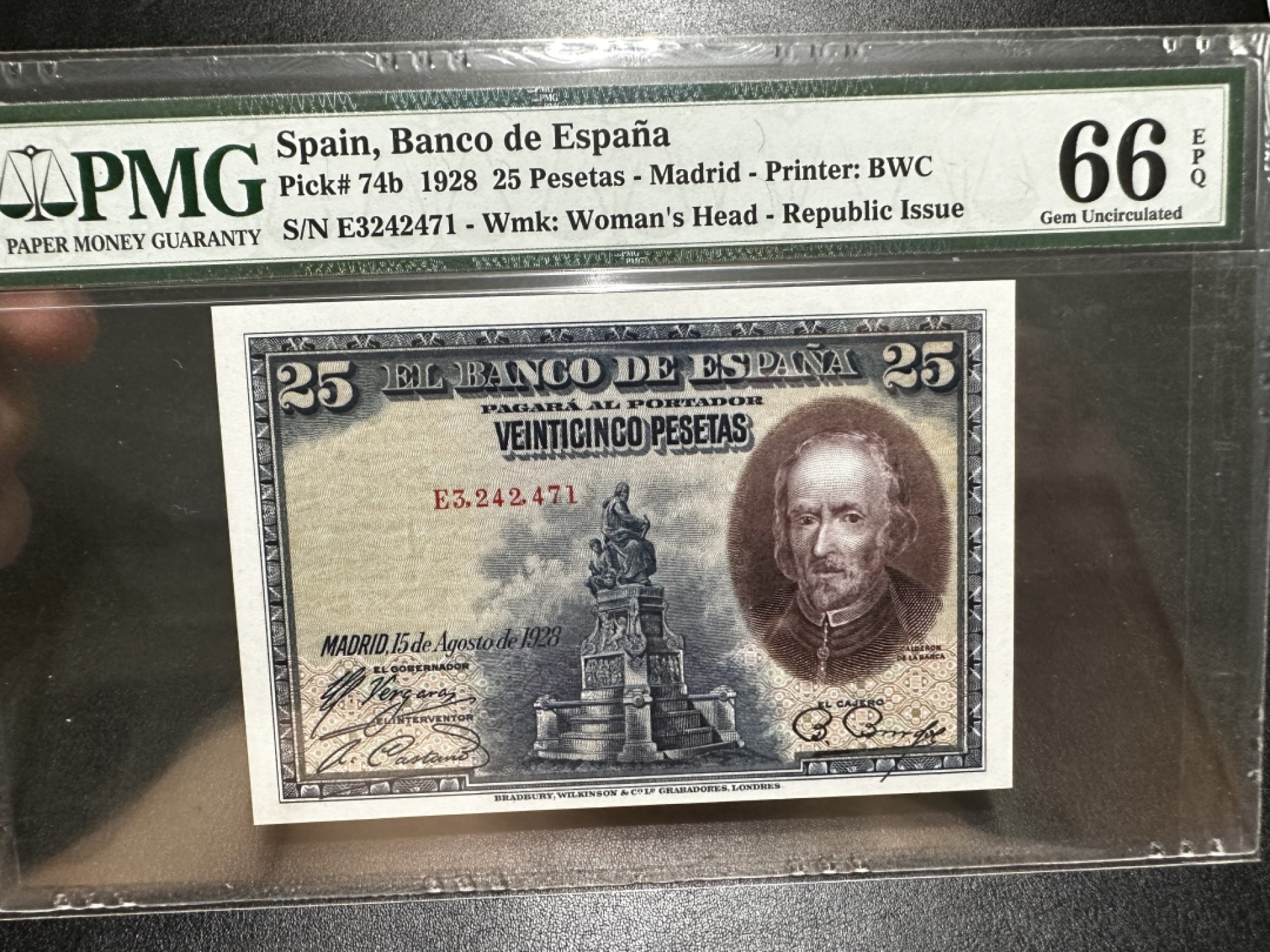 《外钞收藏家》第二百七十二期 1928年西班牙25比塞塔 PMG66 BWC作品