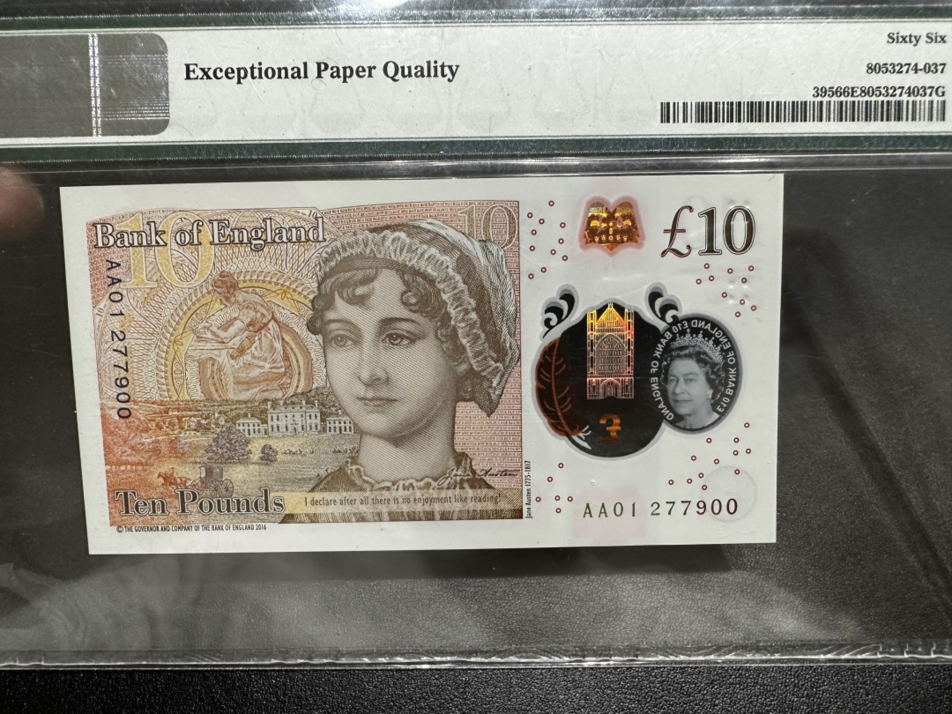 《外钞收藏家》第二百七十二期 2016年英国最新版10镑 PMG66 首发AA01冠