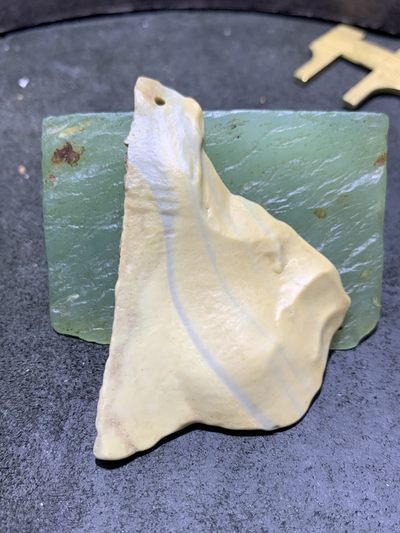 精美戈壁彩玉手工雕刻厚德载物把件（吊坠)一个 - 精美戈壁彩玉手工雕刻厚德载物把件（吊坠)一个