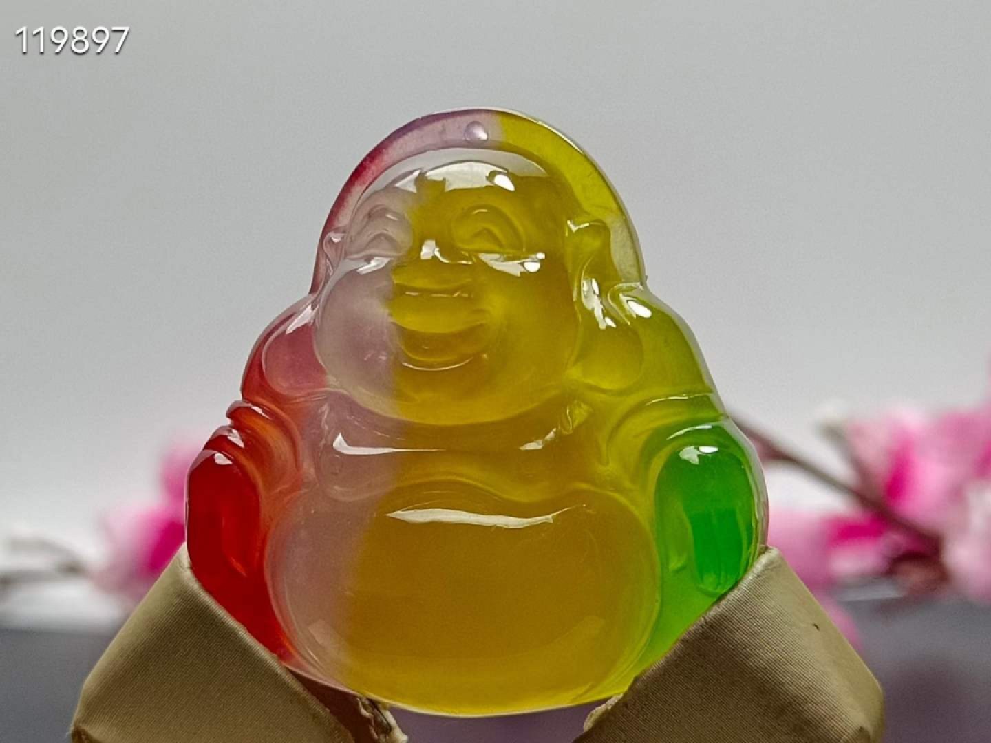 顶级龙石种多彩翡翠弥勒佛，整料雕刻，水头超好，超级完美，重40.8克