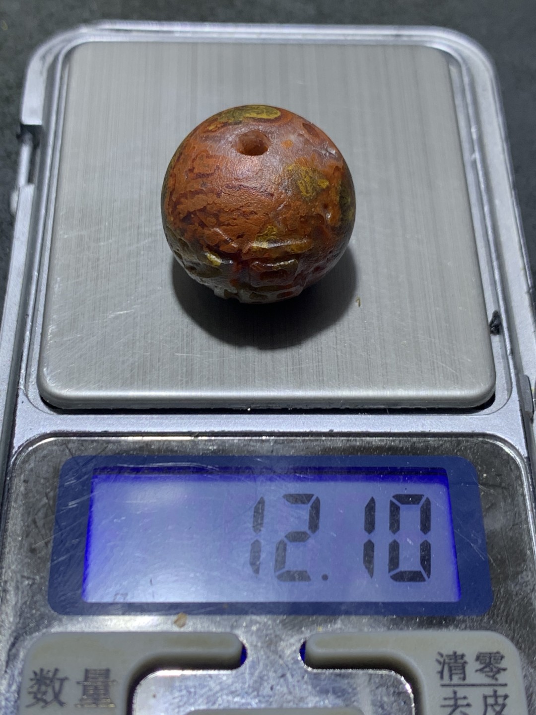 亚光风化纹战国红玛瑙手工雕刻福字单珠一颗