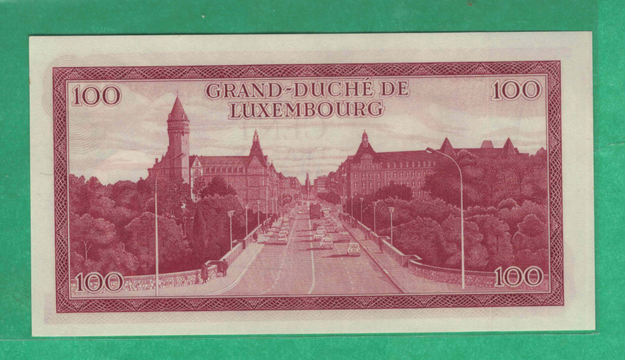 卢森堡100法郎 1970年 D冠 欧洲纸币 实物图 UNC