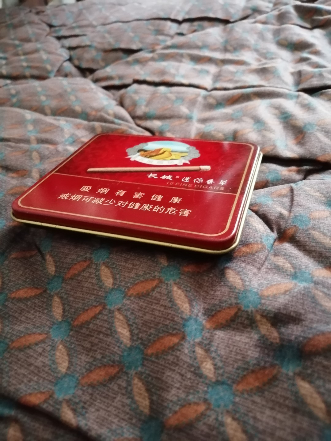 长城香烟铁皮烟盒