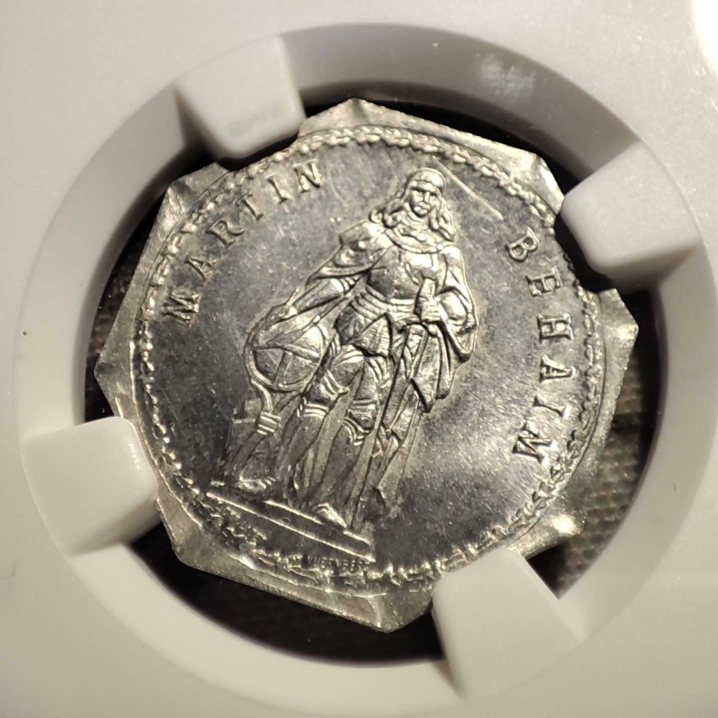 德紧纽伦堡电车代币专场，今晚九点结拍 62-23