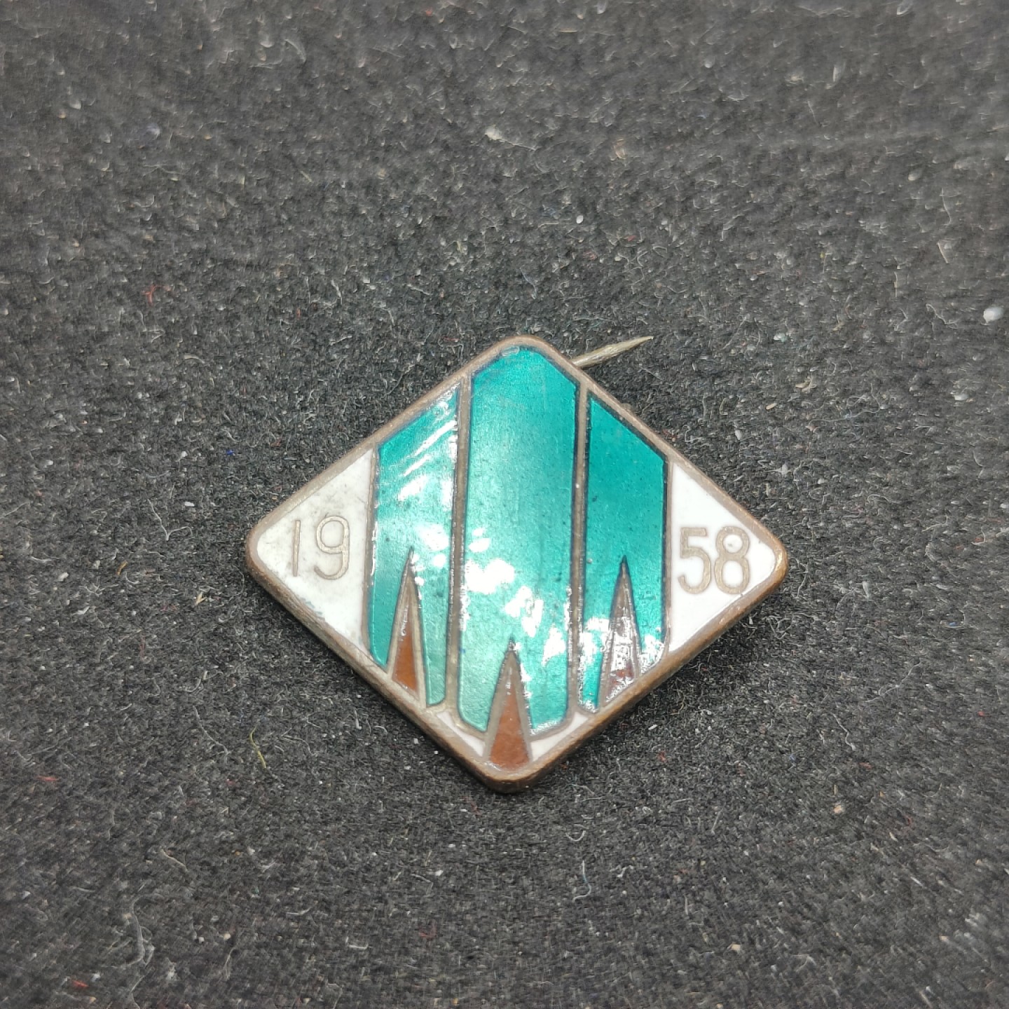 全场0元起拍 第62期 咸鱼国勋章拍卖专场 6月7日（周三）下午6：00开始 日本绿化推进委员会徽章