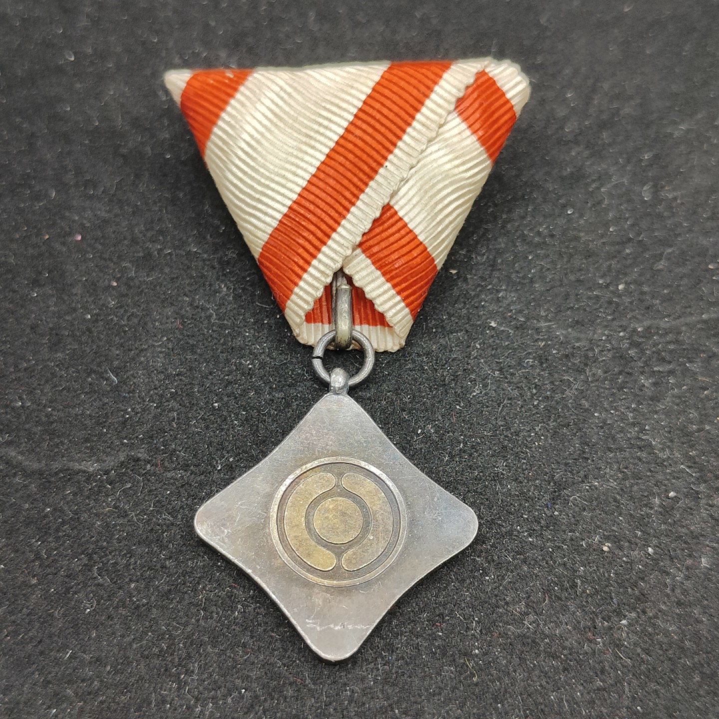 全场0元起拍 第62期 咸鱼国勋章拍卖专场 6月7日（周三）下午6：00开始 日本战前赏牌